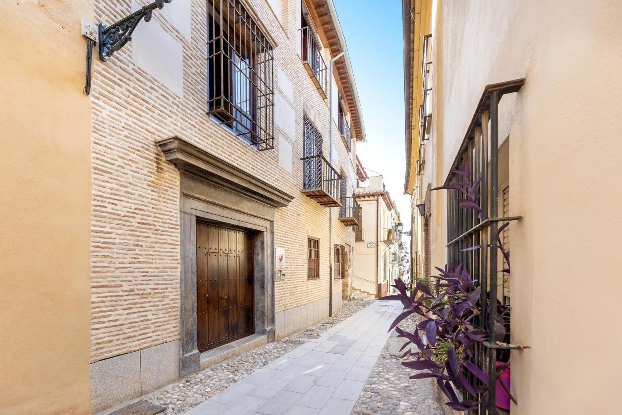 Apartamentos En Pleno Centro, Aljibe Rodrigo Del Campo 1C Granada Eksteriør bilde